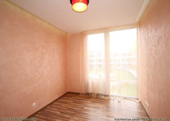 Pārdod dzīvokli, Gramzdas iela 82 - Attēls 1