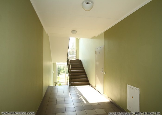 Pārdod dzīvokli, Kaivas iela 33 - Attēls 1