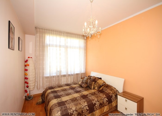 Pārdod dzīvokli, Kaivas iela 33 - Attēls 1