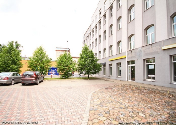 Retail premises for rent, Krišjāņa Valdemāra street - Image 1