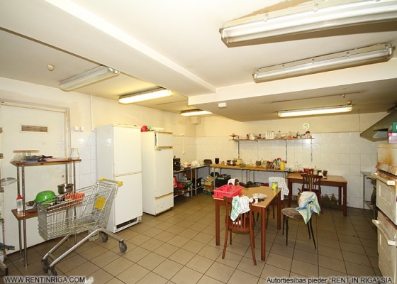 Iznomā tirdzniecības telpas, Valdeķu iela - Attēls 1