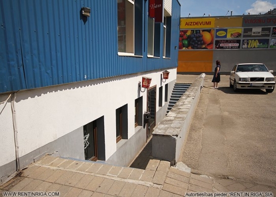 Iznomā tirdzniecības telpas, Valdeķu iela - Attēls 1