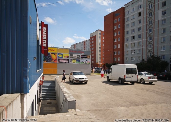Iznomā tirdzniecības telpas, Valdeķu iela - Attēls 1