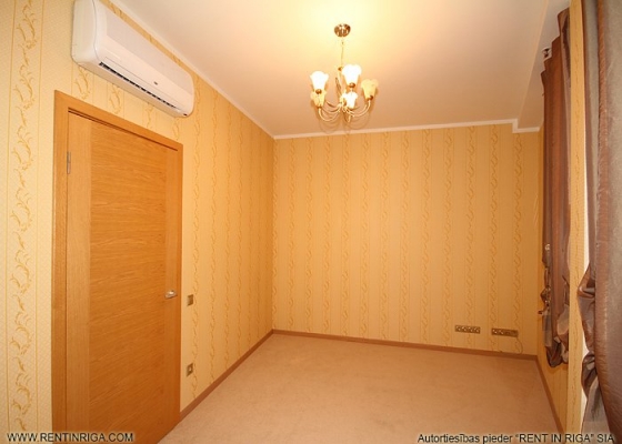 Apartment for sale, Grēcinieku street 11 - Image 1