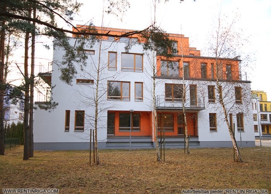 Pārdod dzīvokli, Jaunlazdu iela 14 - Attēls 1