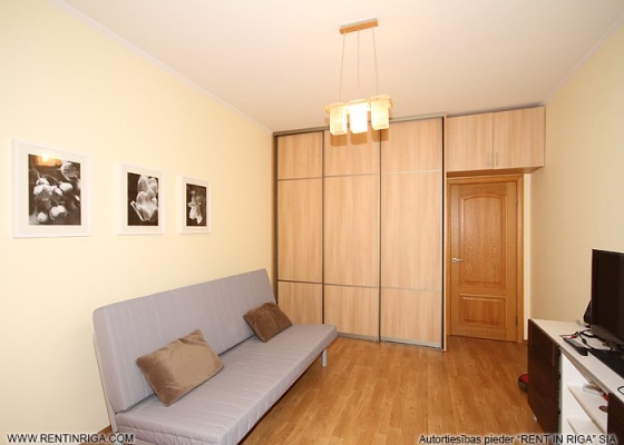 Izīrē dzīvokli, Gramzdas iela 82 - Attēls 1