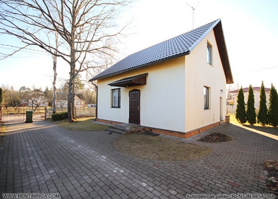 House for sale, Zemeņu street - Image 1
