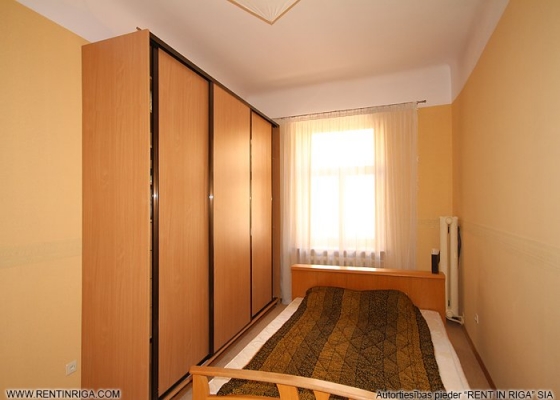 Apartment for rent, Blaumaņa street 21 - Image 1