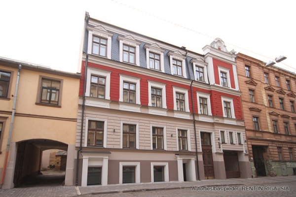 Продают квартиру, улица Dzirnavu 6 - Изображение 1