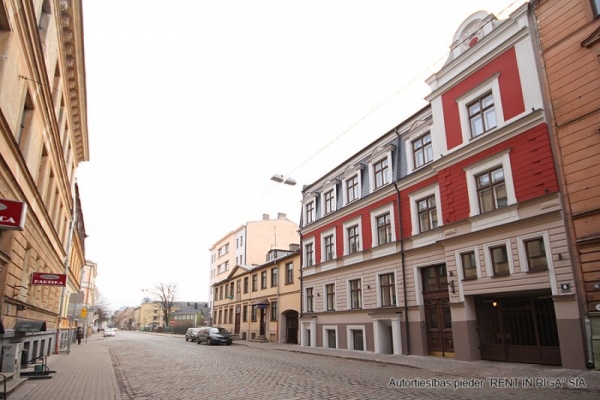 Apartment for sale, Dzirnavu street 6 - Image 1