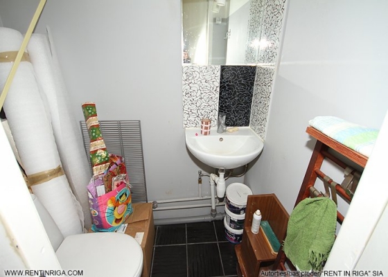 Pārdod dzīvokli, Pavasara gatve 4 - Attēls 1