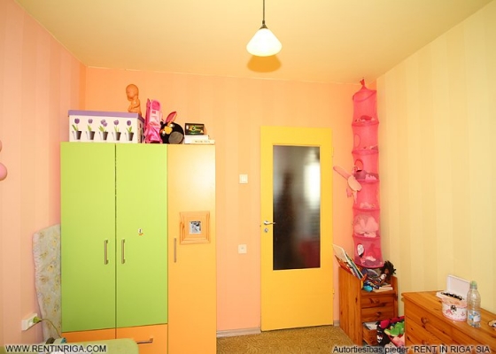 Pārdod dzīvokli, Pavasara gatve 4 - Attēls 1