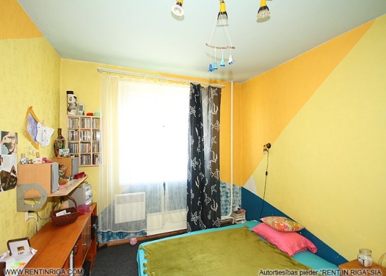 Pārdod dzīvokli, Pavasara gatve 4 - Attēls 1