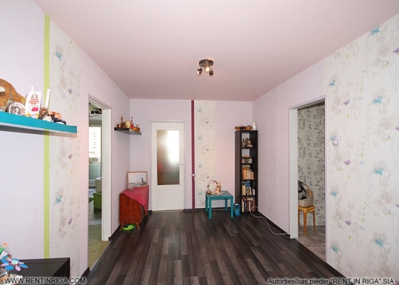 Pārdod dzīvokli, Pavasara gatve 4 - Attēls 1