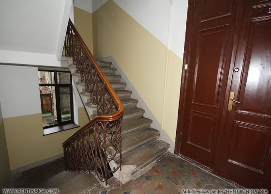 Pārdod dzīvokli, Bruņinieku iela 59 - Attēls 1