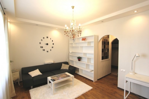 Izīrē dzīvokli, Struktoru iela 13 - Attēls 1