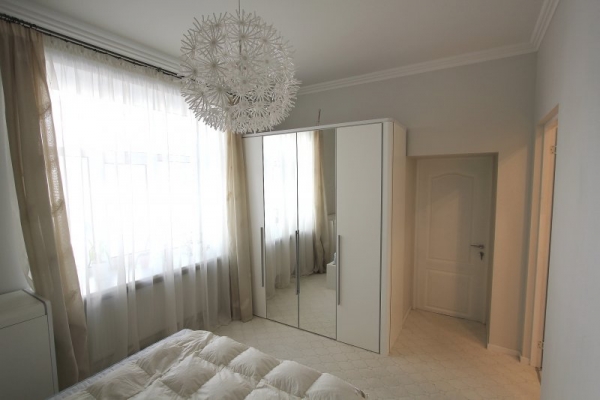 Izīrē dzīvokli, Struktoru iela 13 - Attēls 1