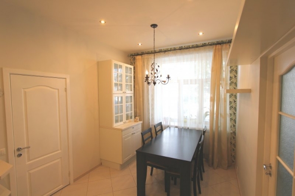 Izīrē dzīvokli, Struktoru iela 13 - Attēls 1