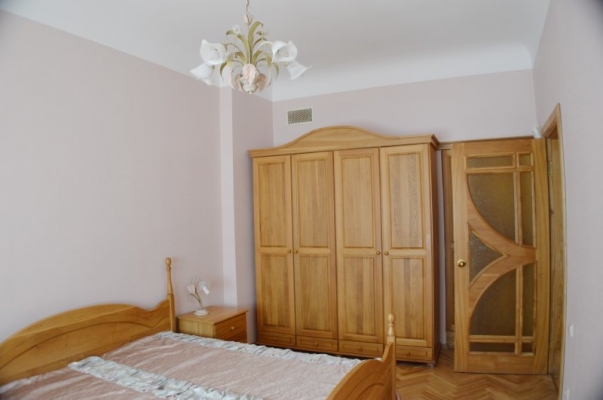 Izīrē dzīvokli, Stabu iela 70 - Attēls 1