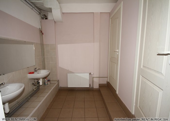 Industrial premises for rent, Rītausmas street - Image 1