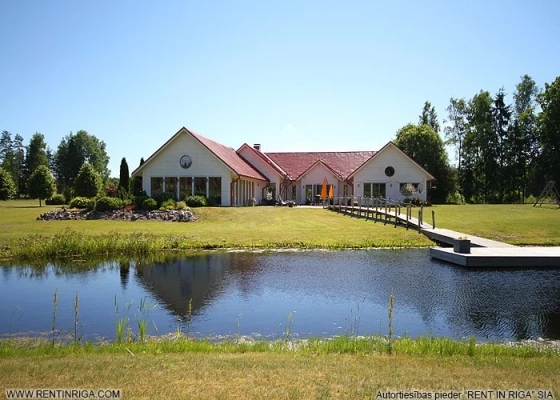 Māja — Lapsiņas, Ropaži, Siguldas novads