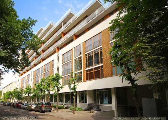 Office for rent, Tomsona street - Image 1