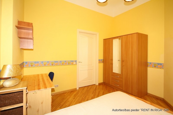 Apartment for rent, Vīlandes street 5 - Image 1