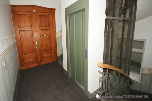 Apartment for rent, Tērbatas street 9 - Image 1