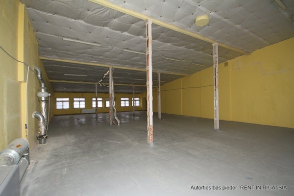 Iznomā noliktavu, Tēraudlietuvs iela - Attēls 1