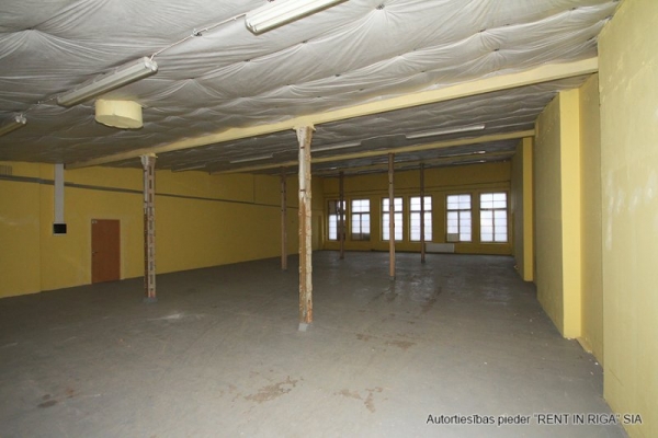 Iznomā noliktavu, Tēraudlietuvs iela - Attēls 1