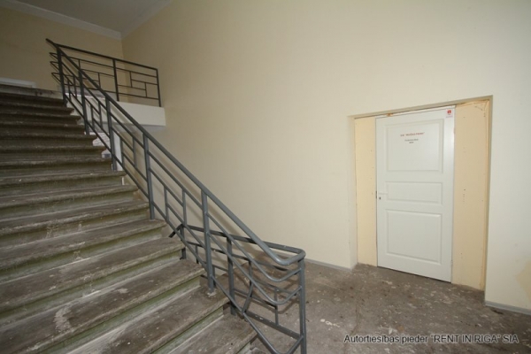 Iznomā noliktavu, Tēraudlietuvs iela - Attēls 1