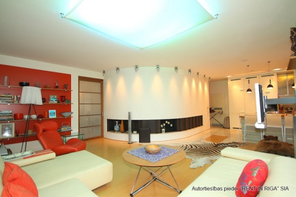 Izīrē dzīvokli, Stabu iela 21 - Attēls 1