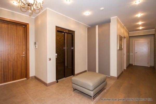 Apartment for sale, Visbijas prospekts 45 - Image 1