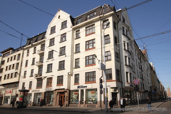 Izīrē dzīvokli, Krišjāņa Barona iela 37 - Attēls 1