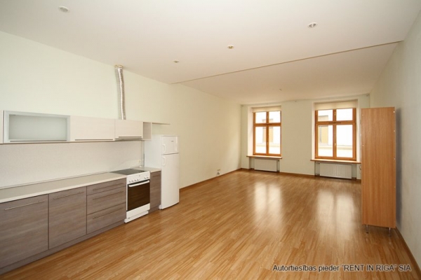 Apartment for rent, Šķūņu street 6 - Image 1