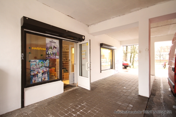 Retail premises for rent, Brīvības - Image 1