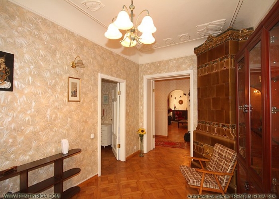 Pārdod dzīvokli, Tērbatas iela 6/8 - Attēls 1