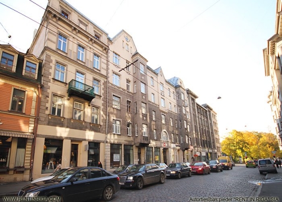Pārdod dzīvokli, Tērbatas iela 6/8 - Attēls 1