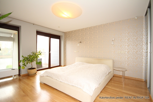 Izīrē māju, Sēļu iela - Attēls 1