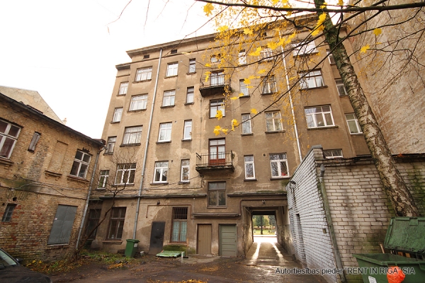 Investment property, A. Čaka street - Image 1