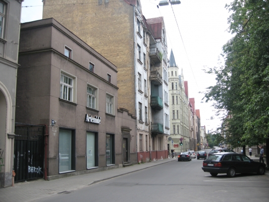 Property building for sale, Skolas street - Image 1