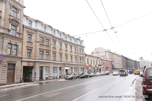 Property building for sale, Brīvības street - Image 1