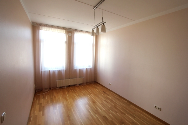 Apartment for rent, Upeņu street 11 - Image 1
