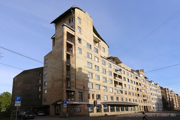 Izīrē dzīvokli, Miera iela 90 - Attēls 1
