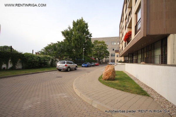 Apartment for rent, Stopiņu street 8 - Image 1