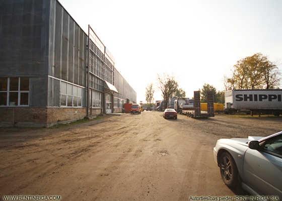 Pārdod noliktavu, Kroņu iela - Attēls 1