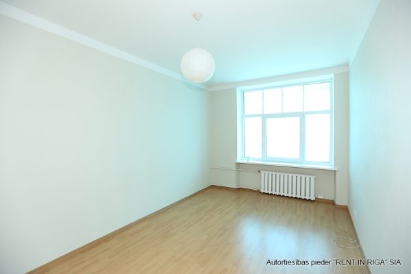 Izīrē dzīvokli, Antonijas iela 24 - Attēls 1