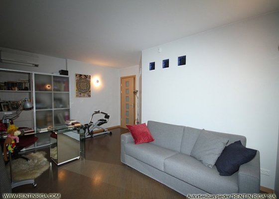 Apartment for rent, Mellužu prospekts street 19 - Image 1