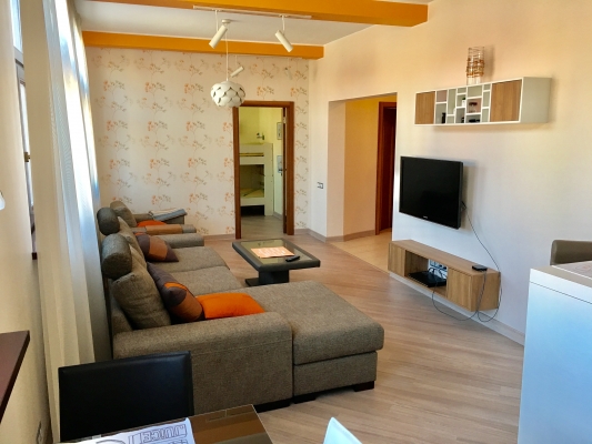 Pārdod dzīvokli, Kalēju iela 74 - Attēls 1