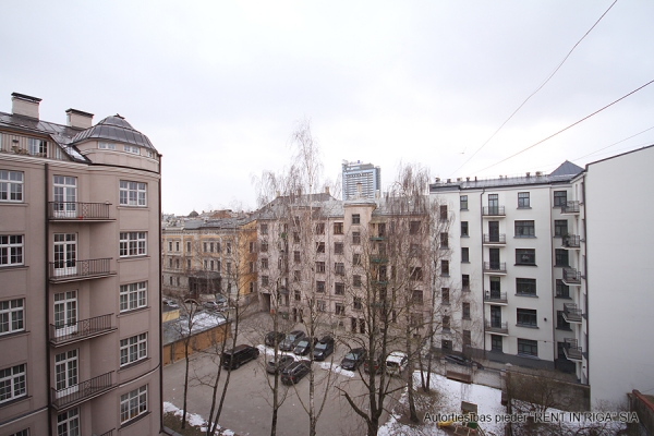 Apartment for sale, Skolas street 20 - Image 1
